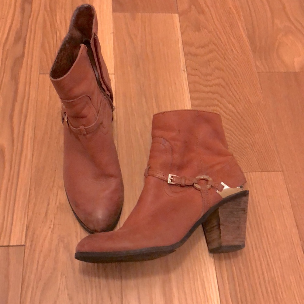 Vince Camuto Tan Booties